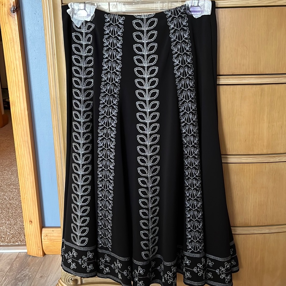 Sunny Leigh swing skirt. Beautifully embroidered with silver thread.